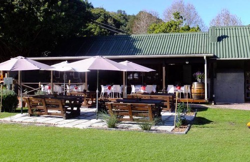 Knysna Cabin | 37 m² Lodge ∙ 127 guests