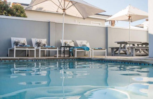 Hermanus Bed & Breakfast | 38 m² Bed and breakfast ∙ 127 guests