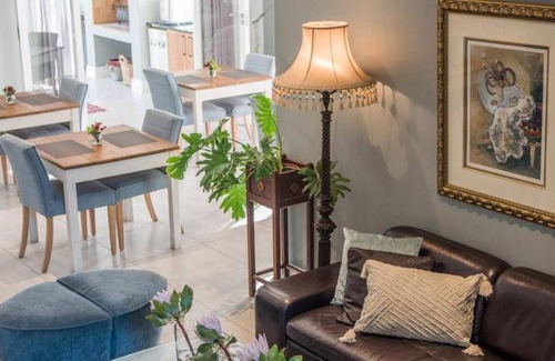 Hermanus Bed & Breakfast | 38 m² Bed and breakfast ∙ 127 guests
