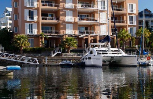 Victoria and Alfred Waterfront Apartment | 380 m² Apartment ∙ 3 bedrooms ∙ 127 guests