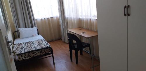 Muckleneuk Apartment | 4-Bedroom Apartment