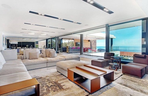 Camps Bay House | 4-bedroom house in lovely Cape Town with WiFi, AC