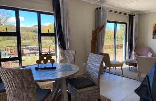 Himeville Apartment | 40 m² Apartment ∙ 2 bedrooms ∙ 5 guests