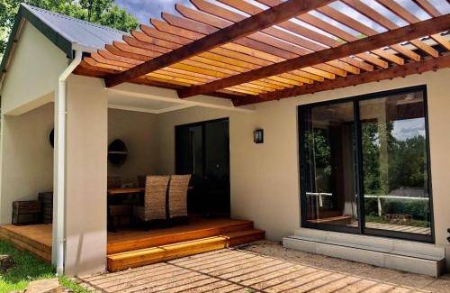 Himeville Apartment | 40 m² Apartment ∙ 2 bedrooms ∙ 5 guests