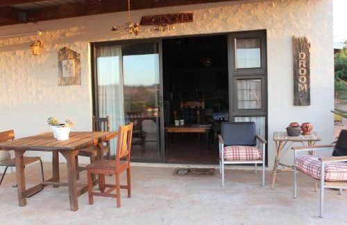 Volmoed Apartment | 40 m² Apartment ∙ 1 bedroom ∙ 2 guests