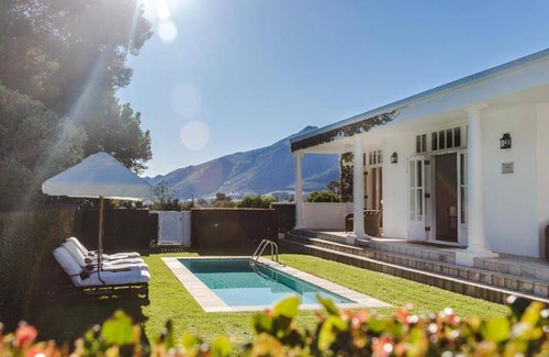 Franschhoek Bed & Breakfast | 40 m² Bed and breakfast ∙ 127 guests