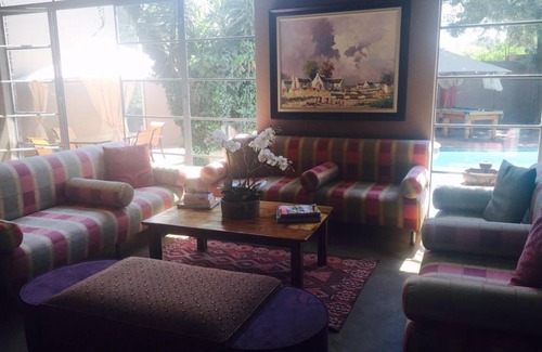 Kempton Park Bed & Breakfast | 40 m² Bed and breakfast ∙ 9 bedrooms ∙ 6 guests