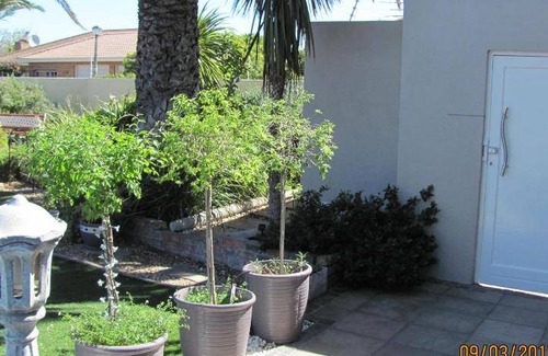 Sunset Beach Bed & Breakfast | 40 m² Bed and breakfast ∙ 127 guests