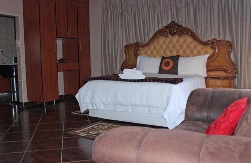 Pyramid House | 40 m² House ∙ 2 bedrooms ∙ 7 guests