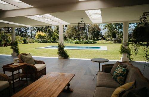 George Apartment | 400 m² Apartment ∙ 4 bedrooms ∙ 7 guests