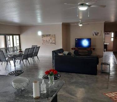 Hazyview Bed & Breakfast | 407 m² Bed and breakfast ∙ 3 bedrooms ∙ 6 guests