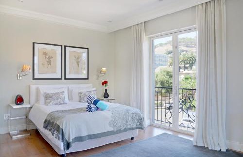 Green Point Apartment | 414 - 1BDR Apartment close to V&A Waterfront