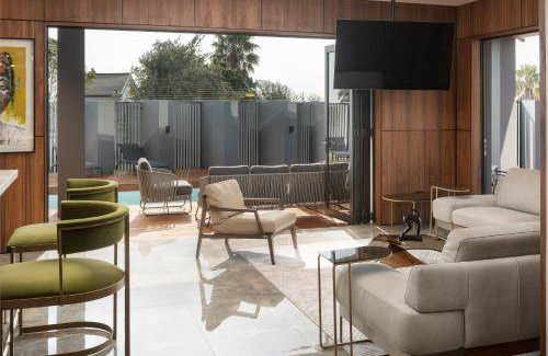 Humewood Hotel | 45 m² Hotel ∙ 8 guests
