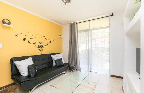Greater Johannesburg Metropolitan Area Apartment | 45 m² Apartment ∙ 1 bedroom ∙ 3 guests