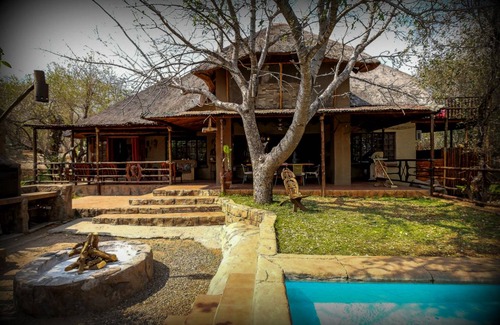 Marloth Park House | 450 m² House ∙ 6 bedrooms ∙ 12 guests
