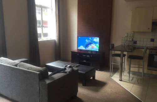 Downtown Johannesburg Apartment | 48 m² Apartment ∙ 2 guests