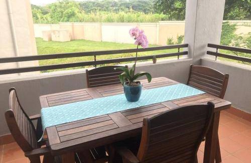 Umhlali Apartment | 50 m² Apartment ∙ 1 bedroom ∙ 2 guests