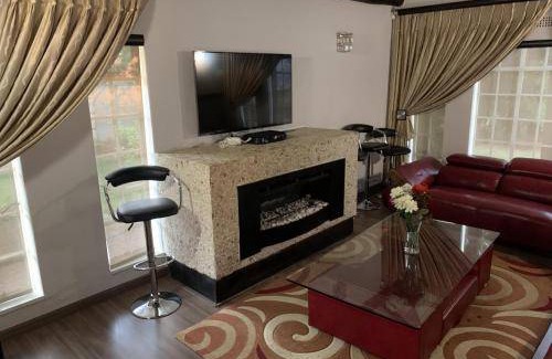 Greater Johannesburg Metropolitan Area Apartment | 50 m² Apartment ∙ 3 bedrooms ∙ 6 guests