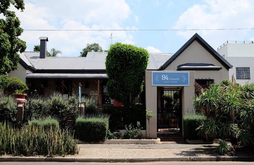 Greater Johannesburg Metropolitan Area Bed & Breakfast | 50 m² Bed and breakfast ∙ 4 guests