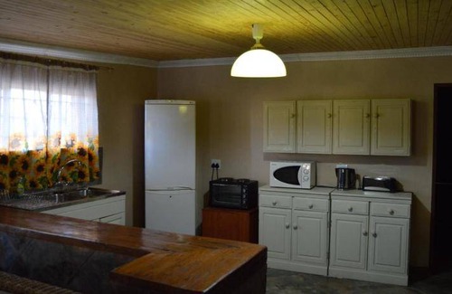 Brits Bed & Breakfast | 50 m² Bed and breakfast ∙ 3 bedrooms ∙ 10 guests