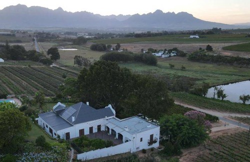 Trawal House | 50 m² Farmhouse ∙ 4 guests
