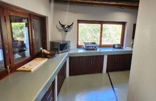 Bela-Bela Cabin | 50 m² Lodge ∙ 4 bedrooms ∙ 14 guests