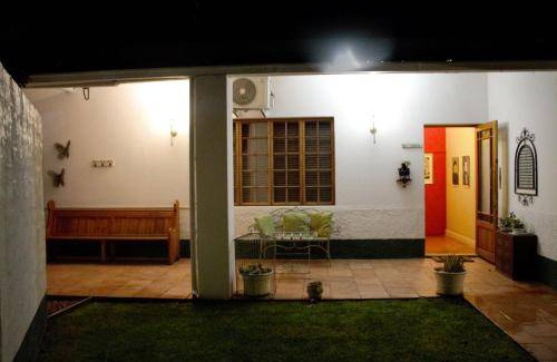 Vryburg Cabin | 50 m² Lodge ∙ 2 guests