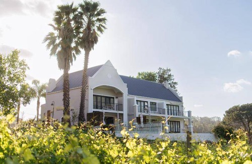 Cape Winelands Cabin | 50 m² Lodge ∙ 3 guests
