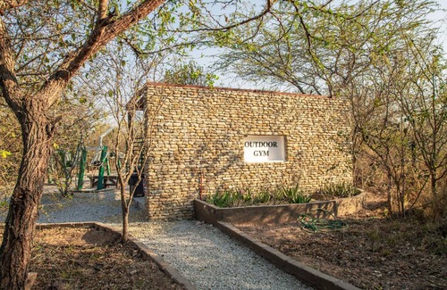 Hectorspruit Hotel | 500 m² Hotel ∙ 4 bedrooms ∙ 10 guests