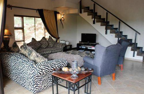 Bela-Bela Villa | 500 m² Villa ∙ 5 bedrooms ∙ 14 guests