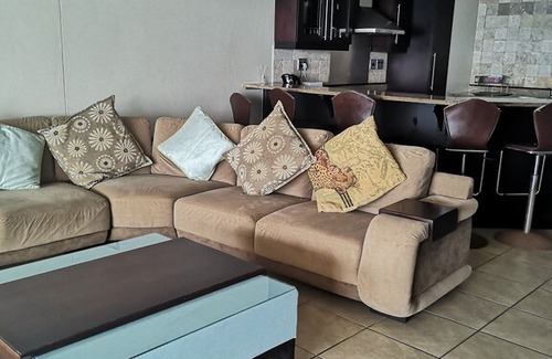 La Mercy Apartment | 504 Coral Reef, La Mercy