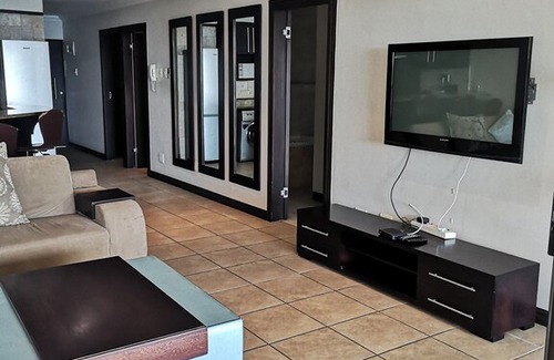 La Mercy Apartment | 504 Coral Reef, La Mercy