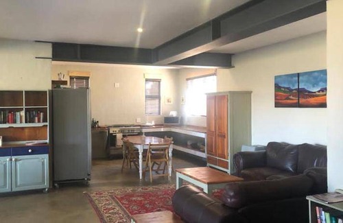 Clarens Apartment | 507 m² Apartment ∙ 5 bedrooms ∙ 12 guests