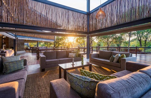 Maruleng Other | 51 m² Tent ∙ 10 guests
