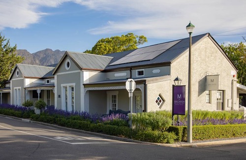 Franschhoek Bed & Breakfast | 53 m² Bed and breakfast ∙ 127 guests