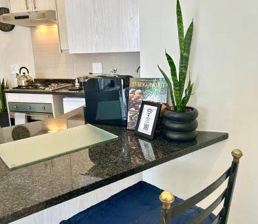 Greater Johannesburg Metropolitan Area Apartment | 54 m² Apartment ∙ 1 bedroom ∙ 2 guests