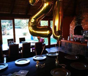 Mogale City Cabin | 54 m² Lodge ∙ 2 bedrooms ∙ 7 guests