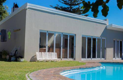 Flamingo Vlei Apartment | 55 m² Apartment ∙ 1 bedroom ∙ 2 guests