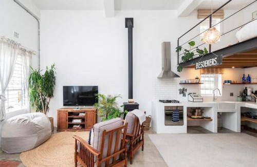 Kalk Bay Apartment | 55 m² Apartment ∙ 1 bedroom ∙ 4 guests