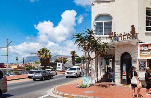 Kalk Bay Apartment | 55 m² Apartment ∙ 1 bedroom ∙ 4 guests