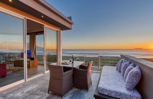 Sunset Beach Bed & Breakfast | 55 m² Bed and breakfast ∙ 127 guests
