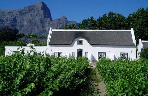 Cape Winelands Bed & Breakfast | 56 m² Bed and breakfast ∙ 3 guests