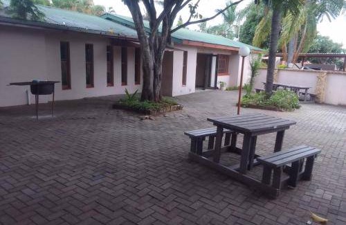 Nelspruit Bed & Breakfast | 580 m² Bed and breakfast ∙ 2 guests