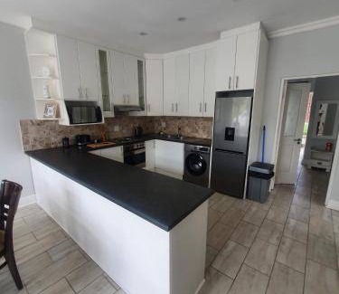 Port Elizabeth Apartment | 60 m² Apartment ∙ 2 bedrooms ∙ 4 guests