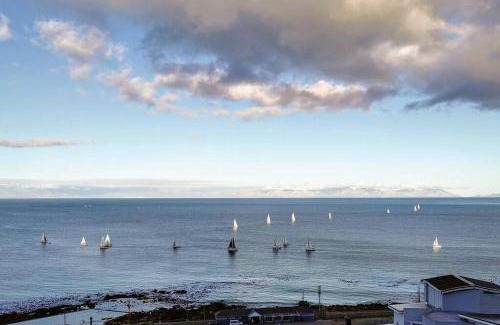 Glencairn Apartment | 60 m² Apartment ∙ 1 bedroom ∙ 2 guests