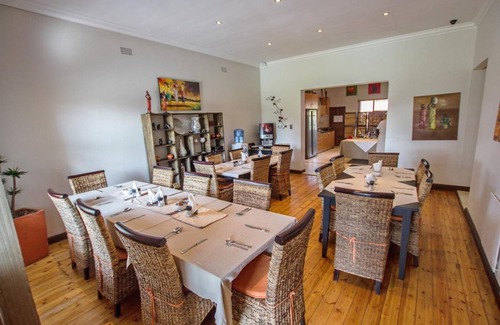 Farrarmere Bed & Breakfast | 60 m² Bed and breakfast ∙ 4 guests