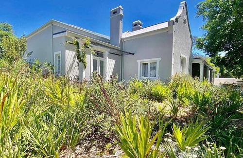 Cape Winelands Bed & Breakfast | 60 m² Bed and breakfast ∙ 4 guests