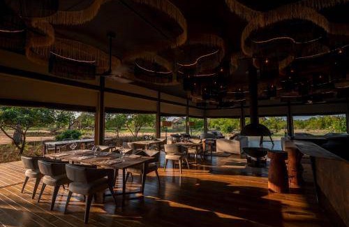 Thorny Bush Game Reserve Hotel | 60 m² Hotel ∙ 2 guests