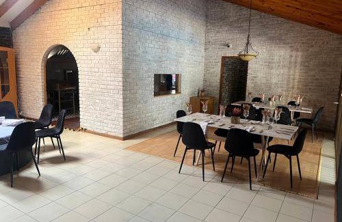 Greater Johannesburg Metropolitan Area Hotel | 60 m² Hotel ∙ 5 guests