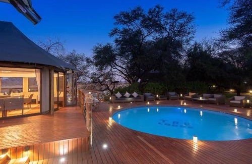 Madikwe Game Reserve Cabin | 60 m² Lodge ∙ 127 guests